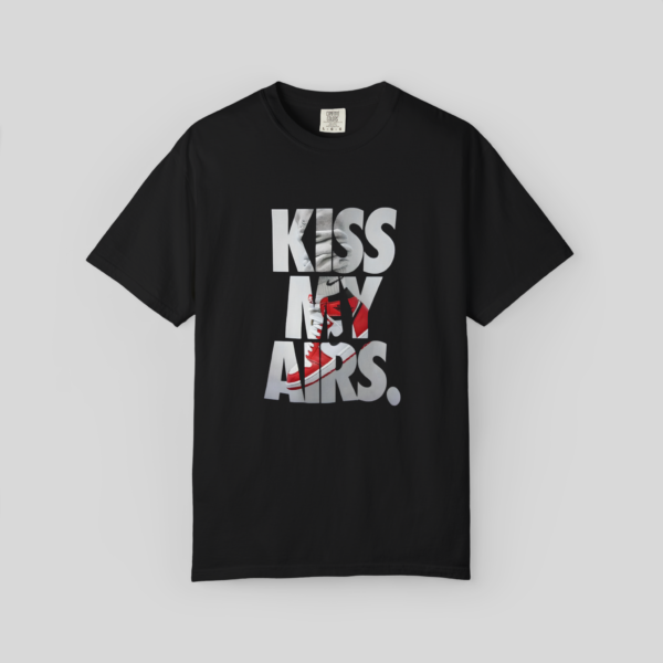 Kiss My Airs - Unisex Oversized Tee